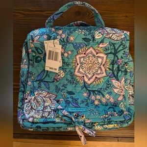 Vera Bradley Hanging Organizer NWT